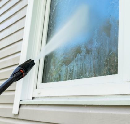 Pressure Washing Windows